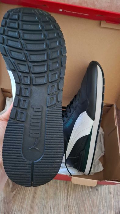 Почти нови Puma оригинални мъжки маратонки от естествена кожа - размер 43