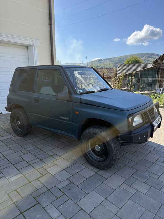 Vând suzuki vitara 4x4 1.6 benzina
