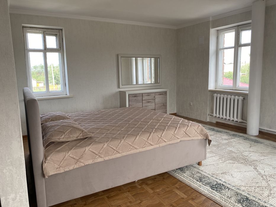 Продам двухэтажный дом