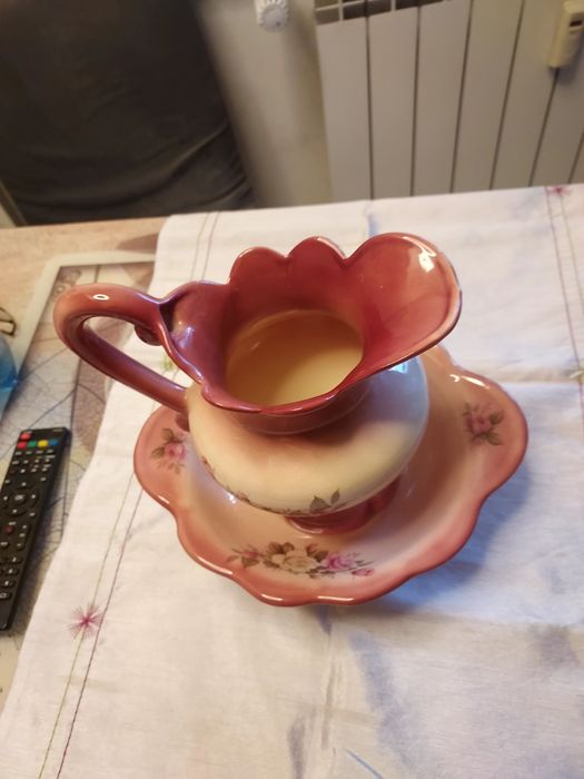 Cana și lighean din ceramică,  în stare foarte bună,  vana 17 cm inalt