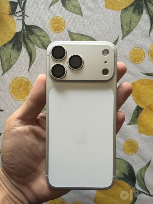 Iphone 17 pro max 256 sim /esim