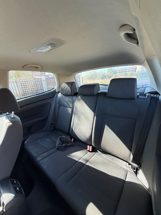 VOLKSWAGEN Golf 2006 — imagine 5