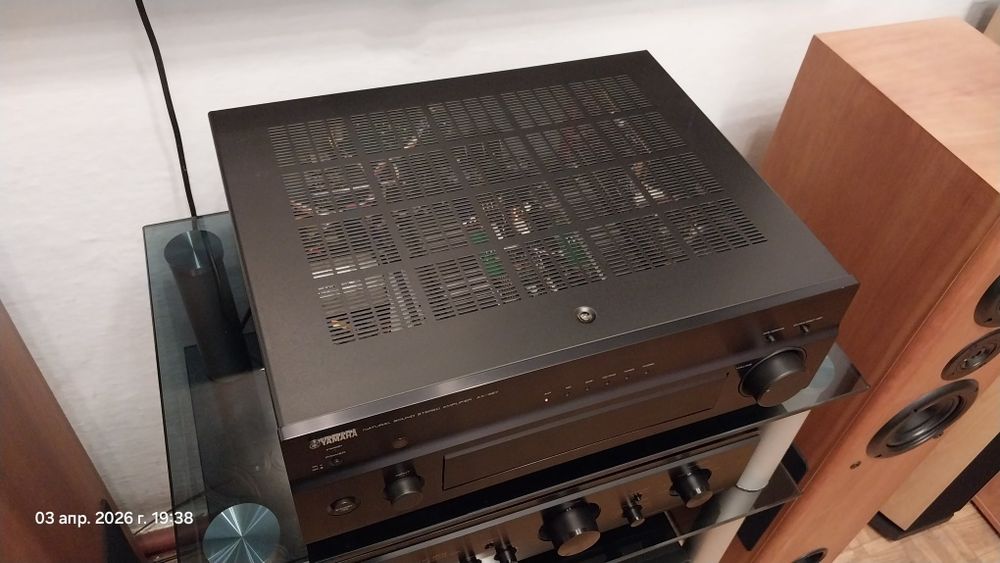 Yamaha AX-397 Hi-Fi усилитель