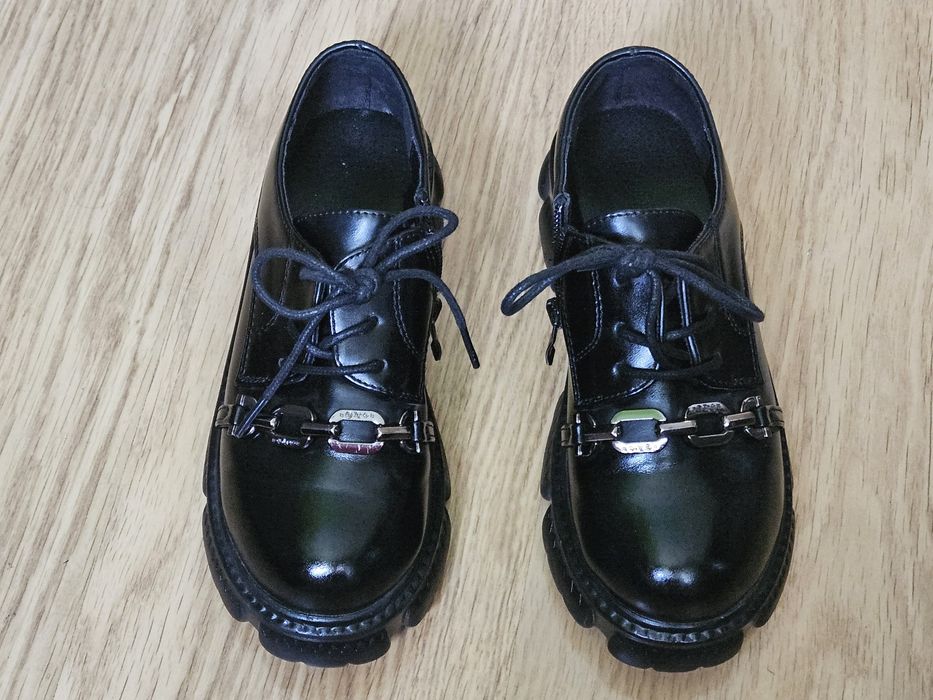 Туфли девочковые