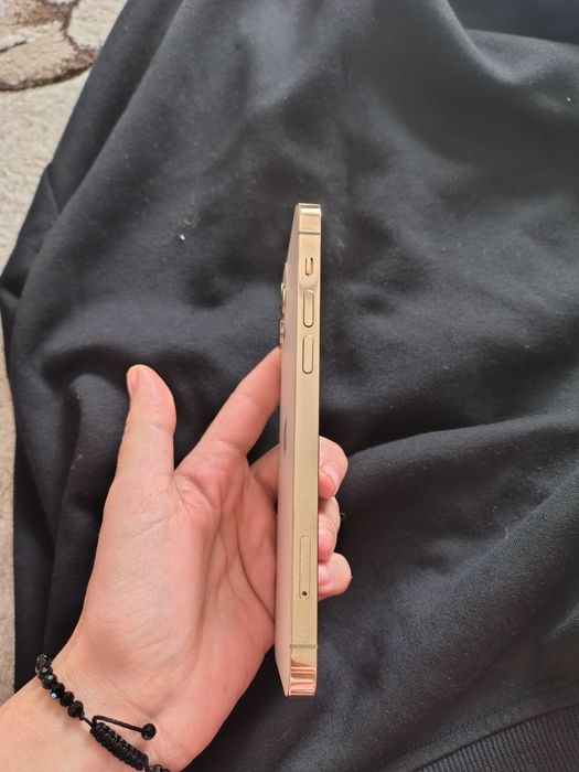 iPhone 12 pro , Gold