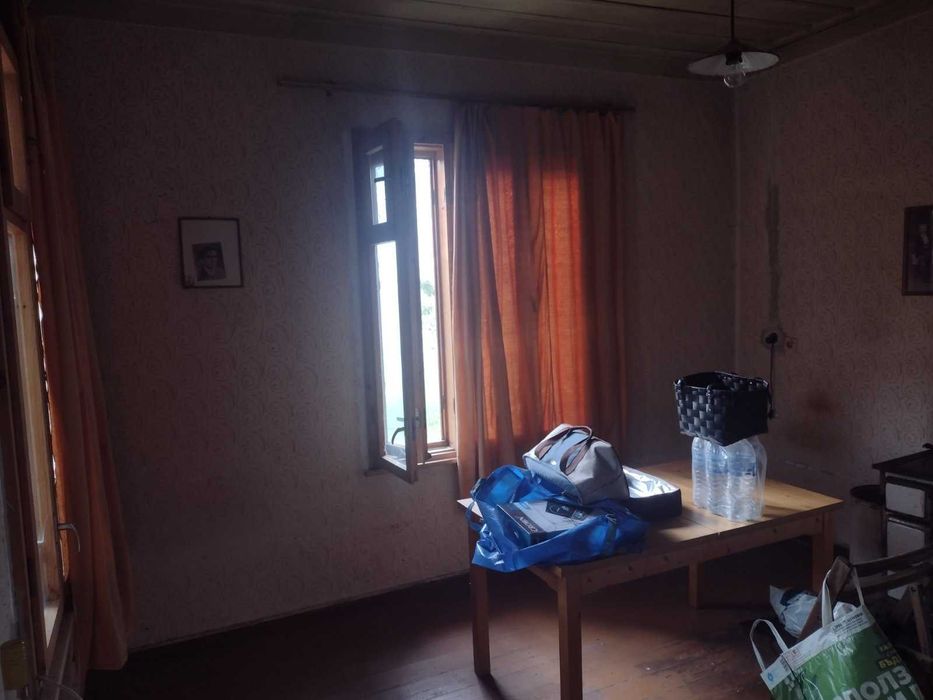 Продава къща в с. Тополово общ. Асеновград