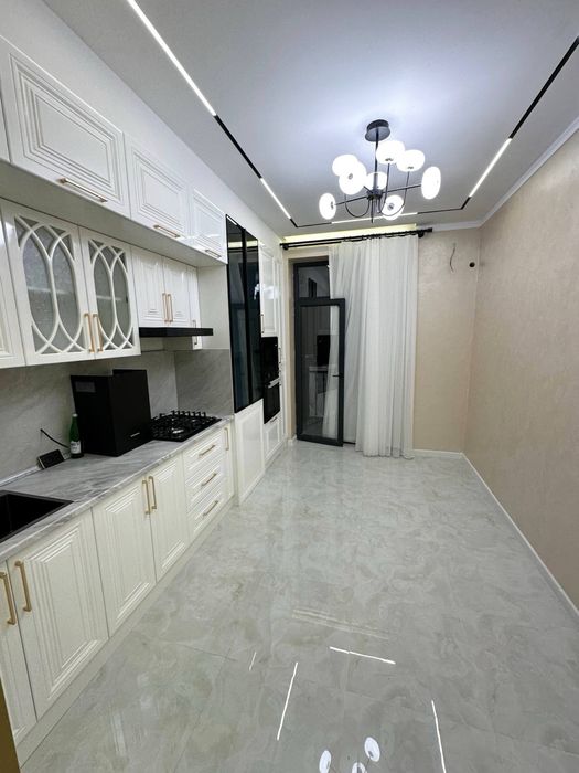Продается 4 комнатная квартира по супер цене