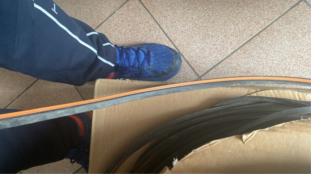 Garnitura ptr geamurile termopan de aluminiu