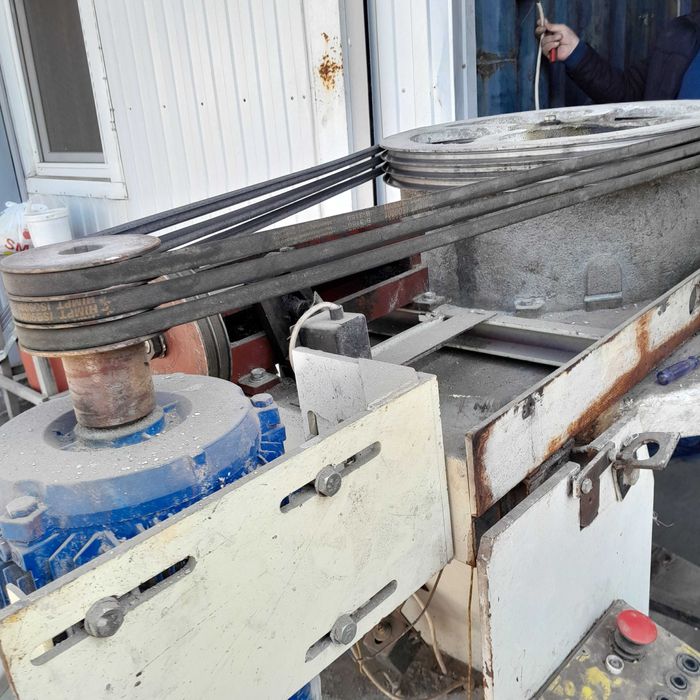 Тестомесильные машины разного объема 330 500 дитров