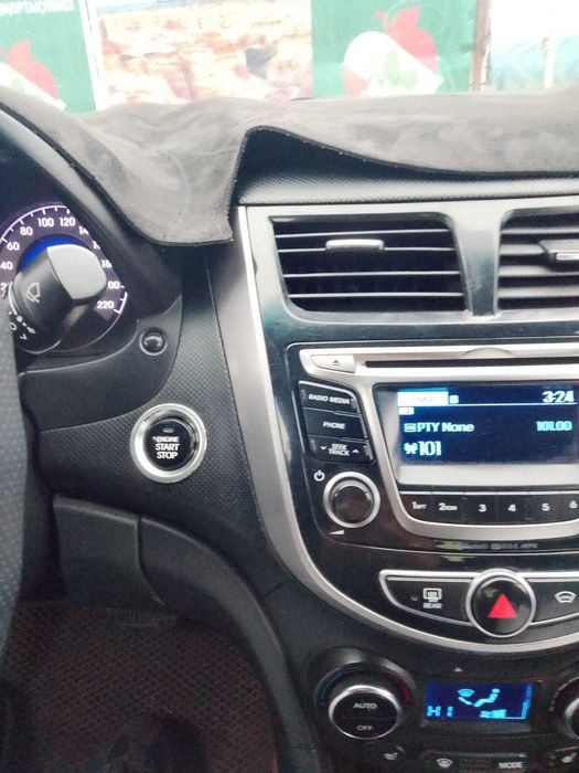 Продам Hundai Solaris 2015 года