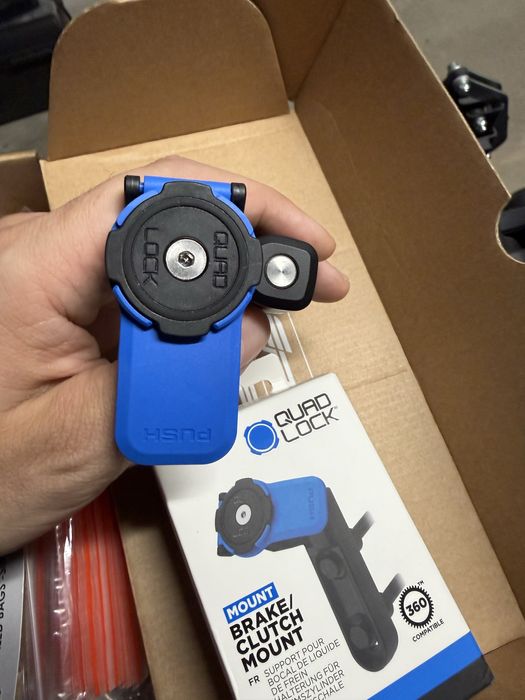 Quad Lock brake/clutch mount