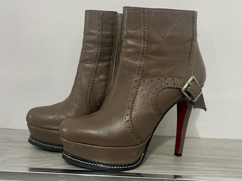 При интерес пишете за цена