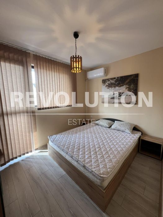 Дава се под наем Тристаен апартамент в Варна, Колхозен пазар - 80 кв.м за 650 € - Снимка #4