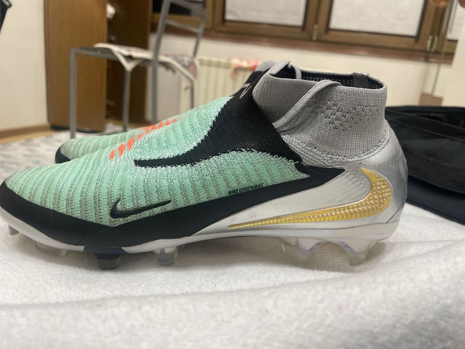 Бутсы фантом найк