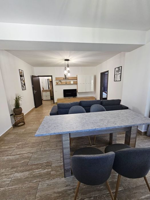 Apartament 2camere de închiriat, bloc nou- central — fotografia 3