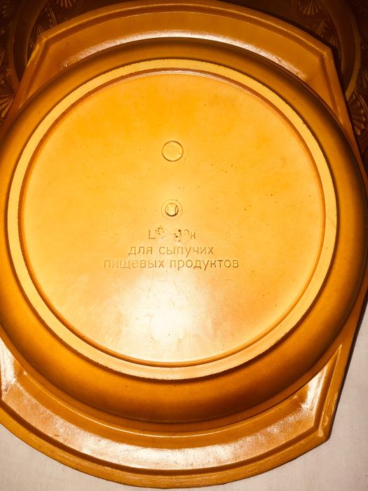 Тарелки из пластмассы, plastmassali tarelkalar