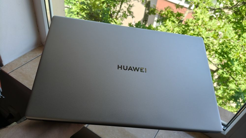 Huawei MateBook D15 nou