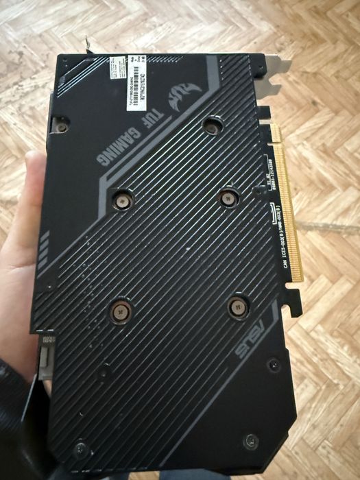 Kompyuter qurilmalari Intel(R) Xeon(R) CPU-E5