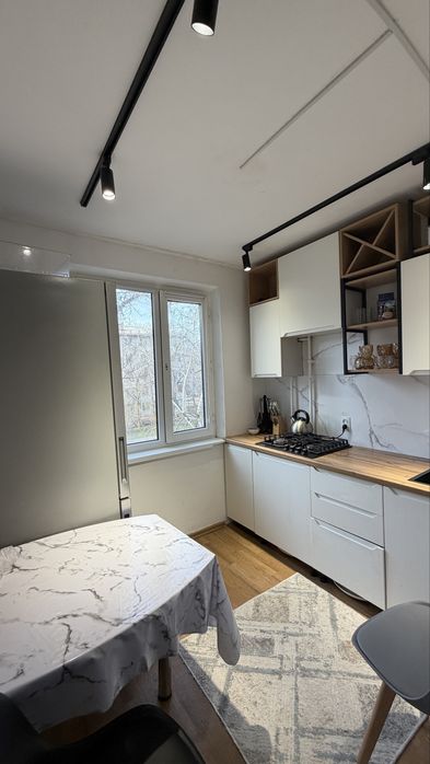 Продается 2-х комн.кв в Универмаге