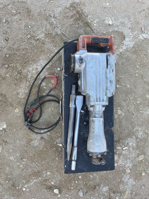 Отбойный молоток