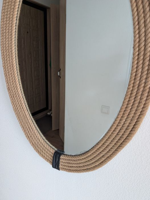 Продам зеркало настенное