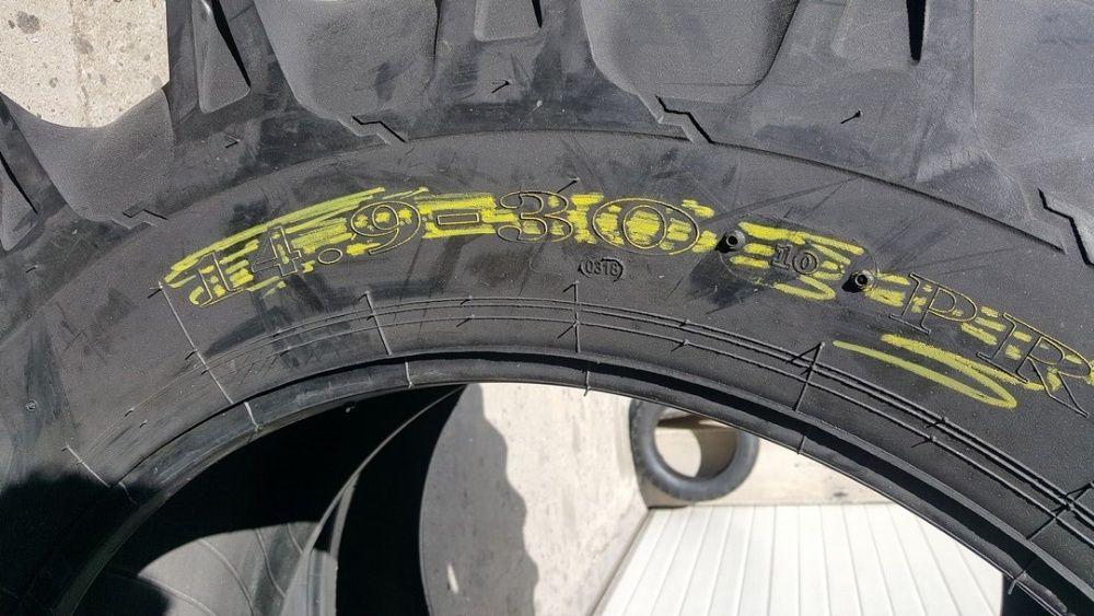 Cauciucuri noi 14.9-30 de tractor agricole marca OZKA cu 10 pliuri