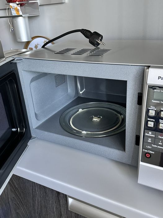Микроволновка Panasonic