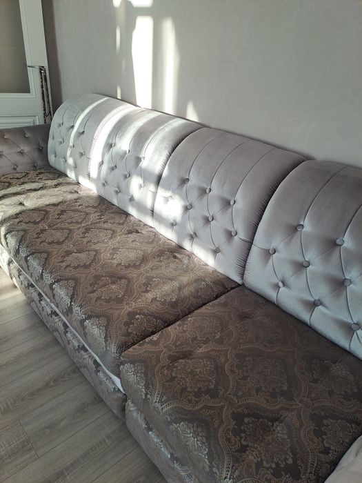 Срочно продаётся диван (Россиское производство)