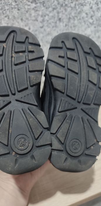 Ботинки детские 24р