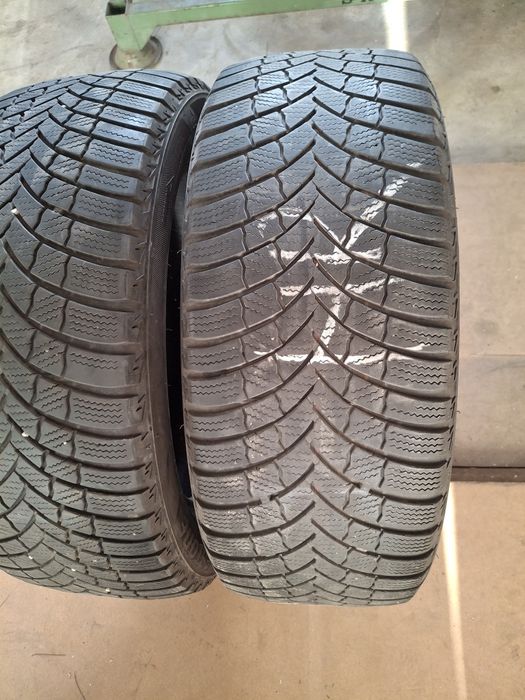 2 Anvelope de iarnă 205 55 r16 Bridgestone
