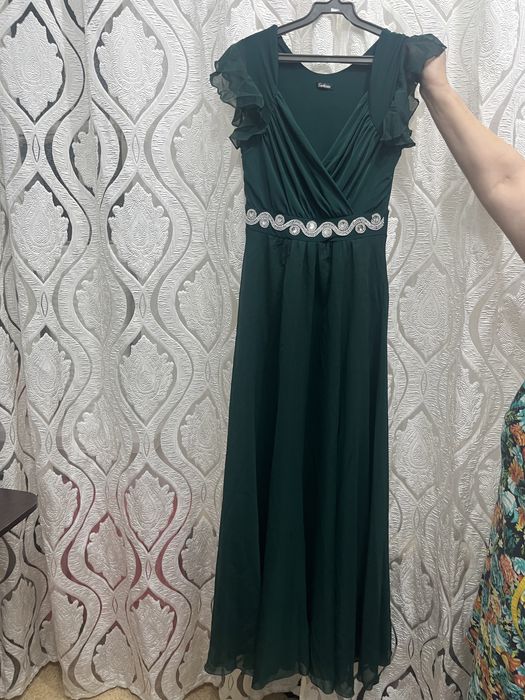 Продам платье