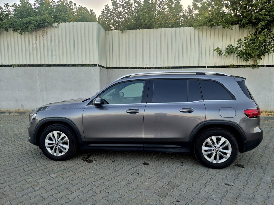 MERCEDES-BENZ GLB 2022 — imagine 3