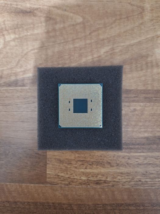 AMD Ryzen 5 5600X