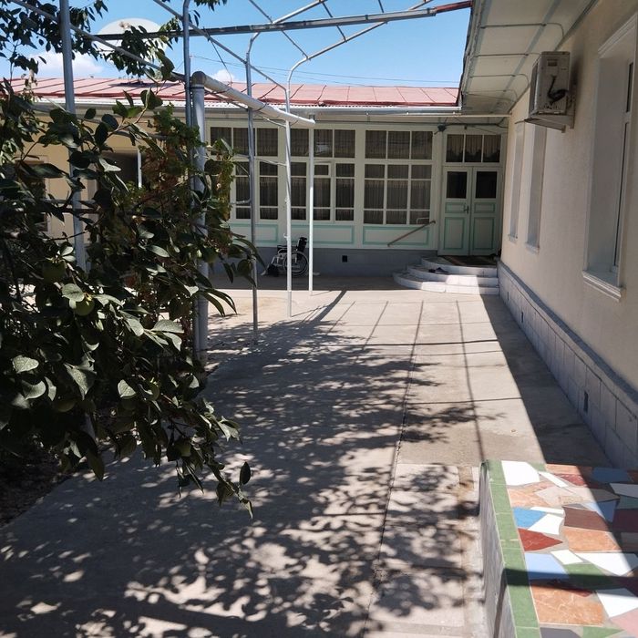 Olmazor tuman xovli 8,9 sotiq