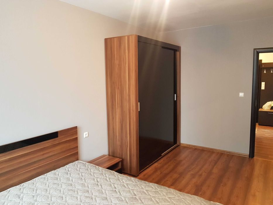 Тристаен апартамент в Тракия