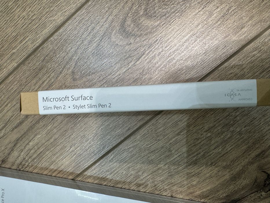 Microsoft Surface Pro 9 i7 / 16GB / 256GB / 120 Гц 2.8K экран.