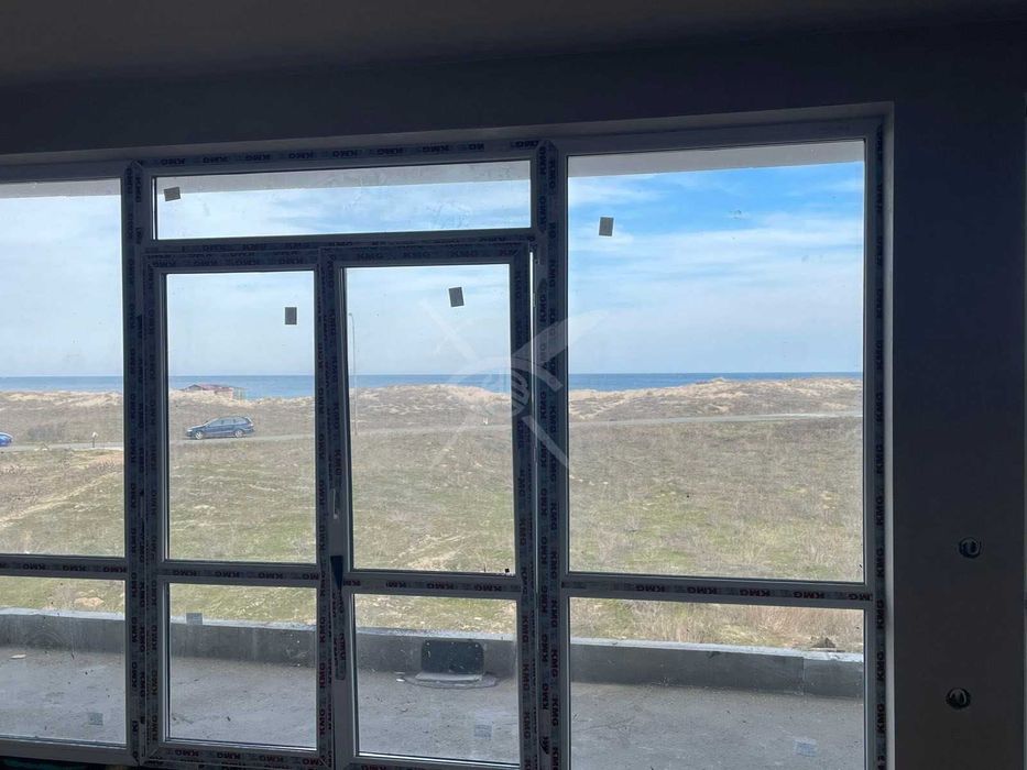 Продава се Двустаен апартамент в Приморско - 61 кв.м за 1602 €/кв.м - Снимка #3