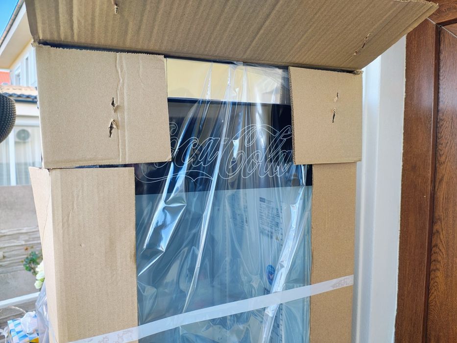 Frigider Coca-Cola  icool 300