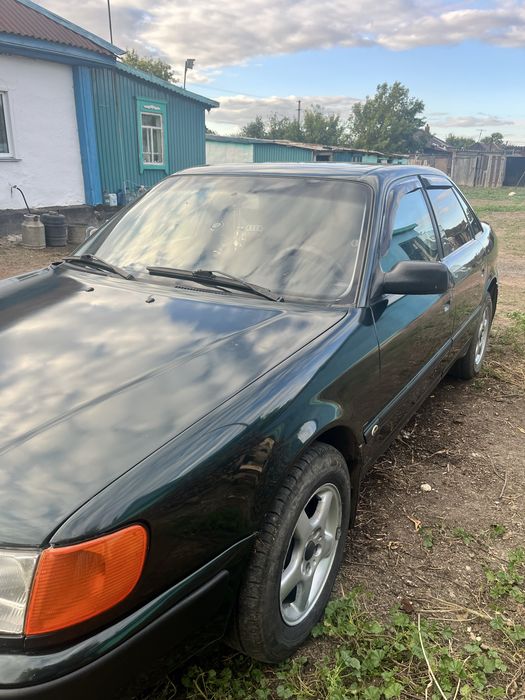 Продам ауди 100 ц4