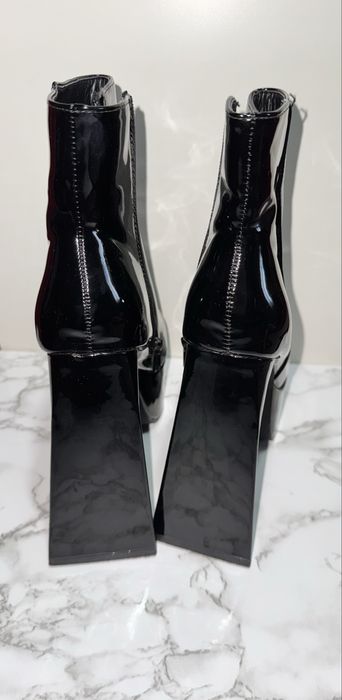 Botine cu platforma