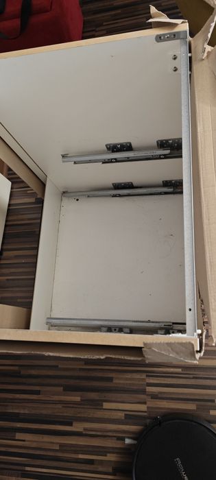 Кухненски шкаф за мивка