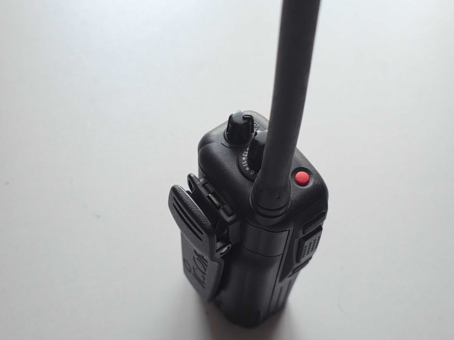 Профессиональная рация iCom IC-F33GS