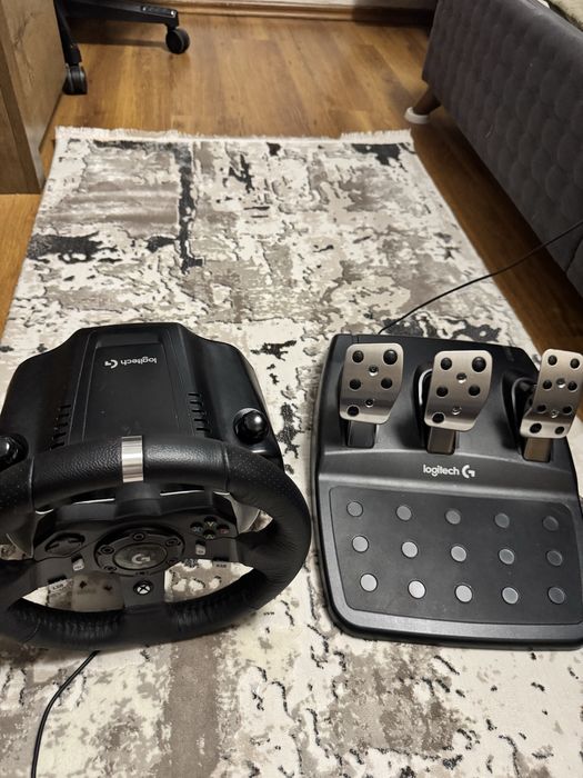 Vand volan logitech g920