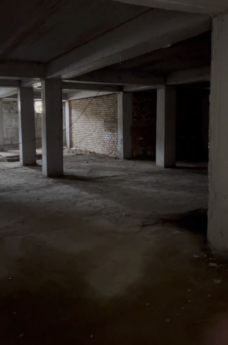 Сдаётся в аренду подвал .350 кв .