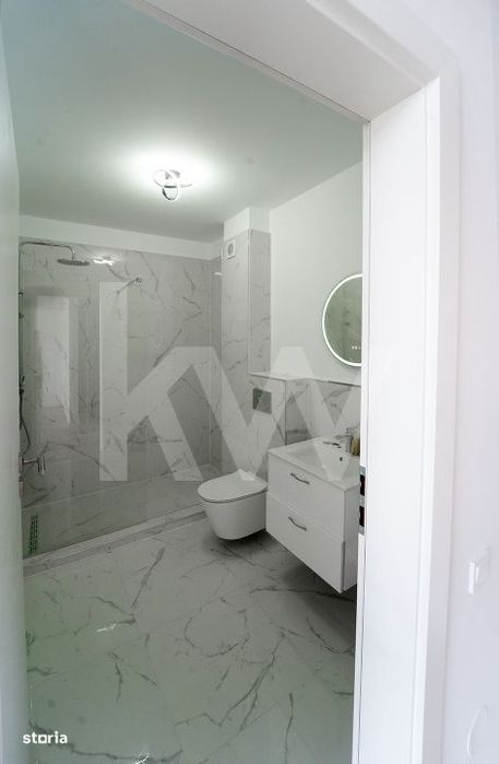 Apartament 3  camere - finisat la cheie, intabulat