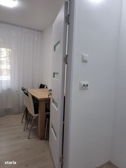 Vând apartament cu 2 camere Mioveni-parter