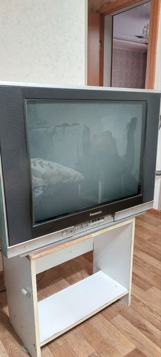 Телевизор Panasonic диагональ 72