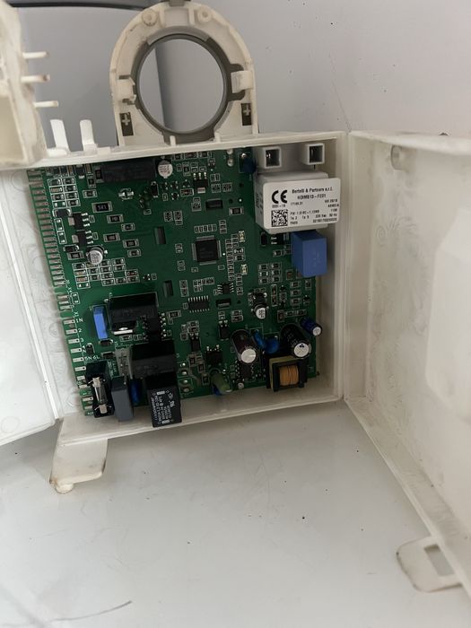 Placa electronica ferroli divacondens 24D in stare perfecta