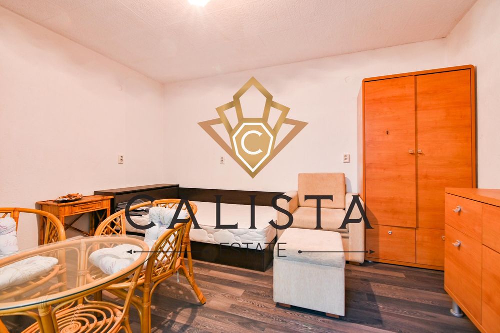 Дава се под наем Едностаен апартамент в София, Център - 52 кв.м за 450 € - Снимка #2