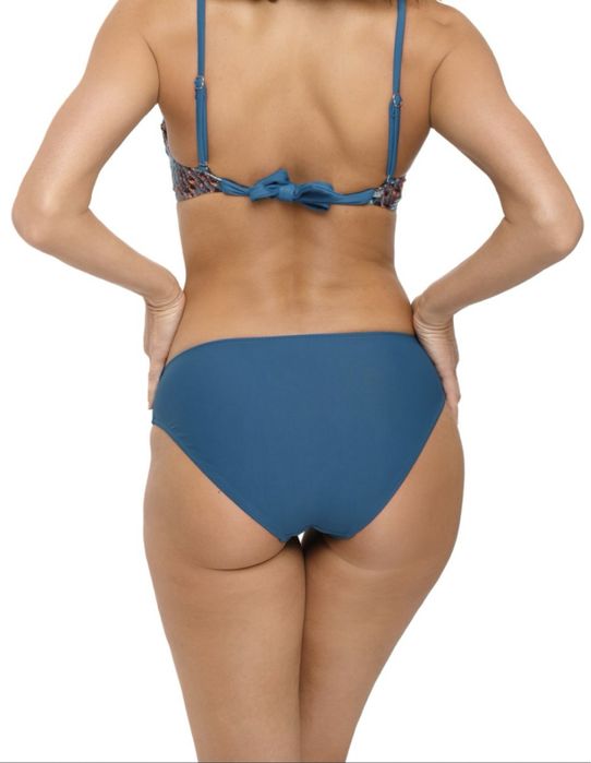 Costum de baie intreg